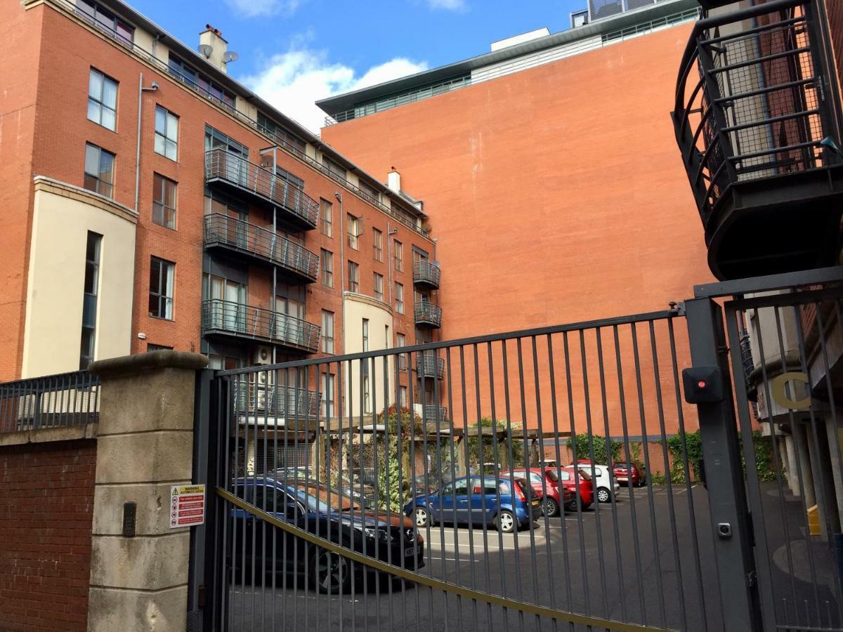 City Centre Belfast Free Parking 외부 사진