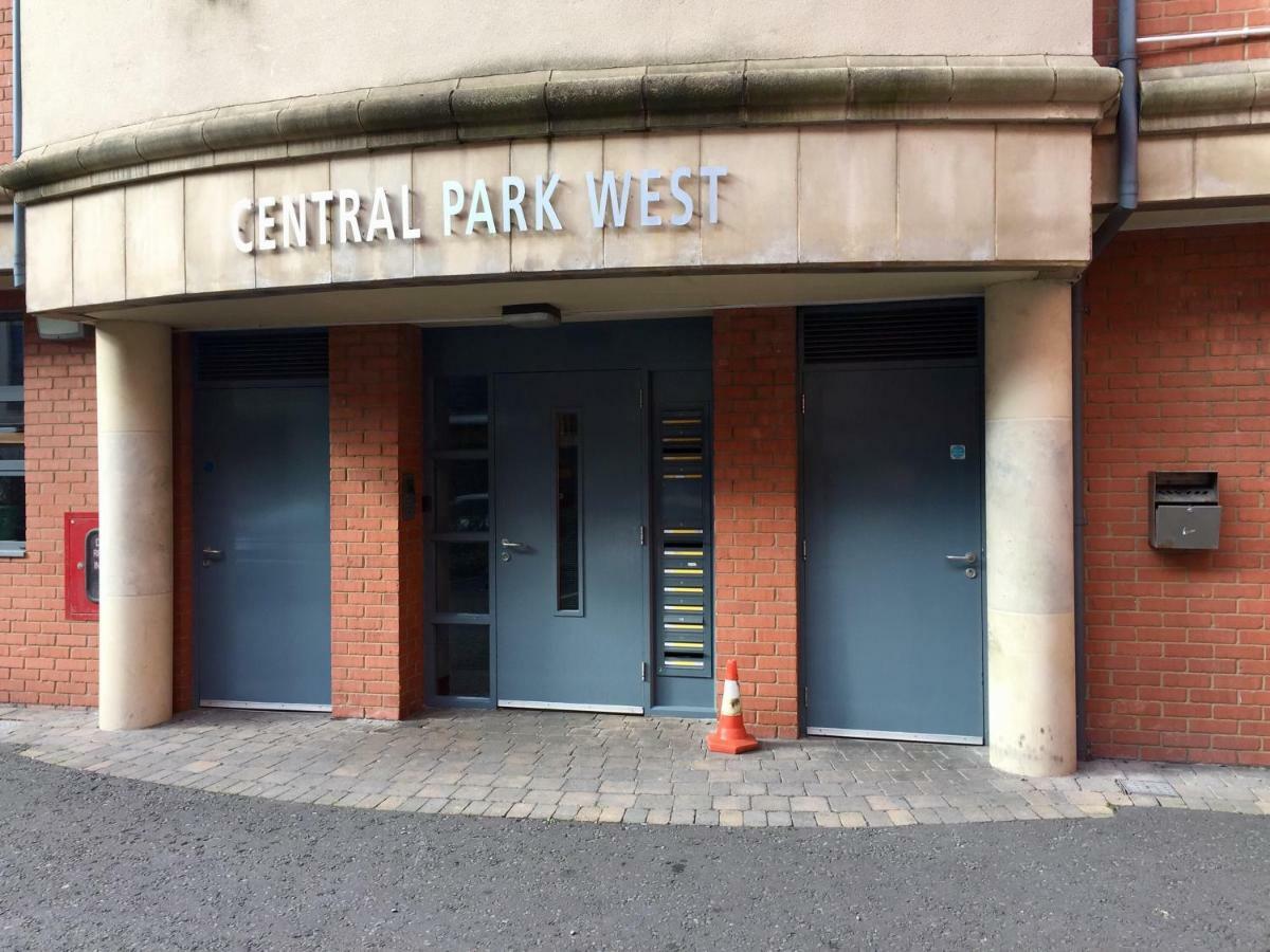 City Centre Belfast Free Parking 외부 사진